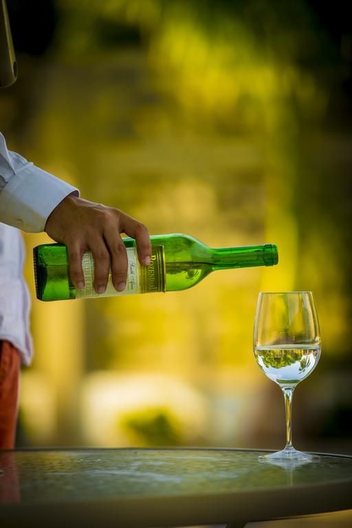 Hotel Soleira Tolu Ngoại thất bức ảnh